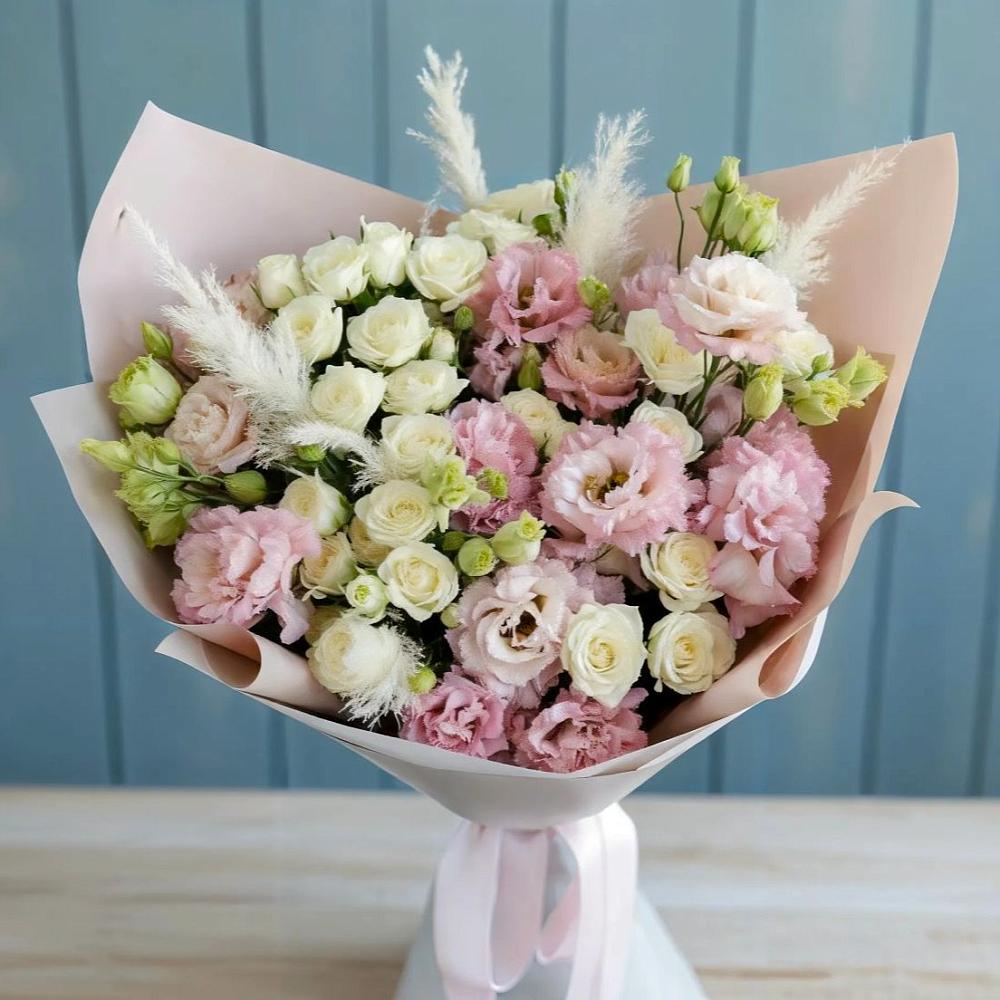 Букет цветов из: Альстромерии и Розы в Инсаре