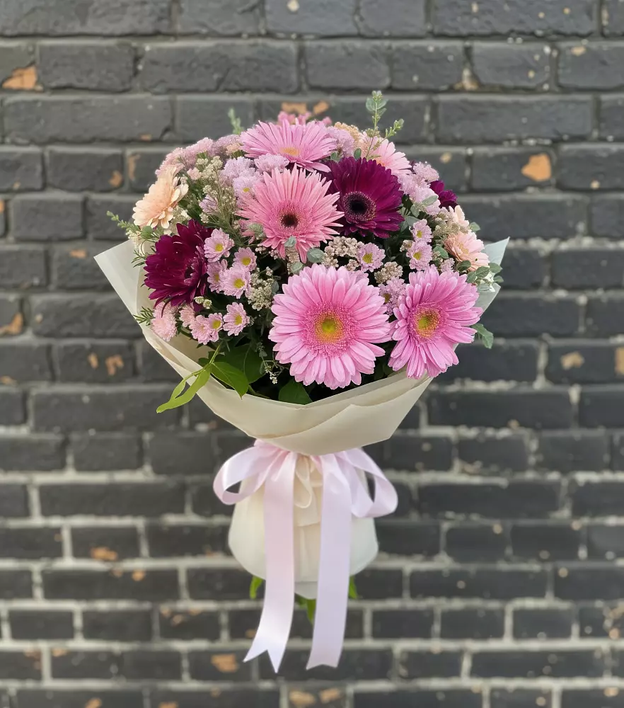 Букет цветов из: Герберы и Хризантемы в Инсаре