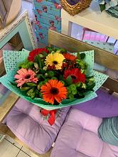 Букет цветов из:  Герберы, Хризантемы и Альстромерии #REPLACE_PRED# Инсаре