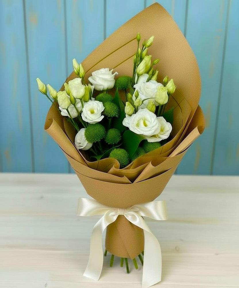 Букет цветов из: Хризантемы и Лизиантусы в Инсаре