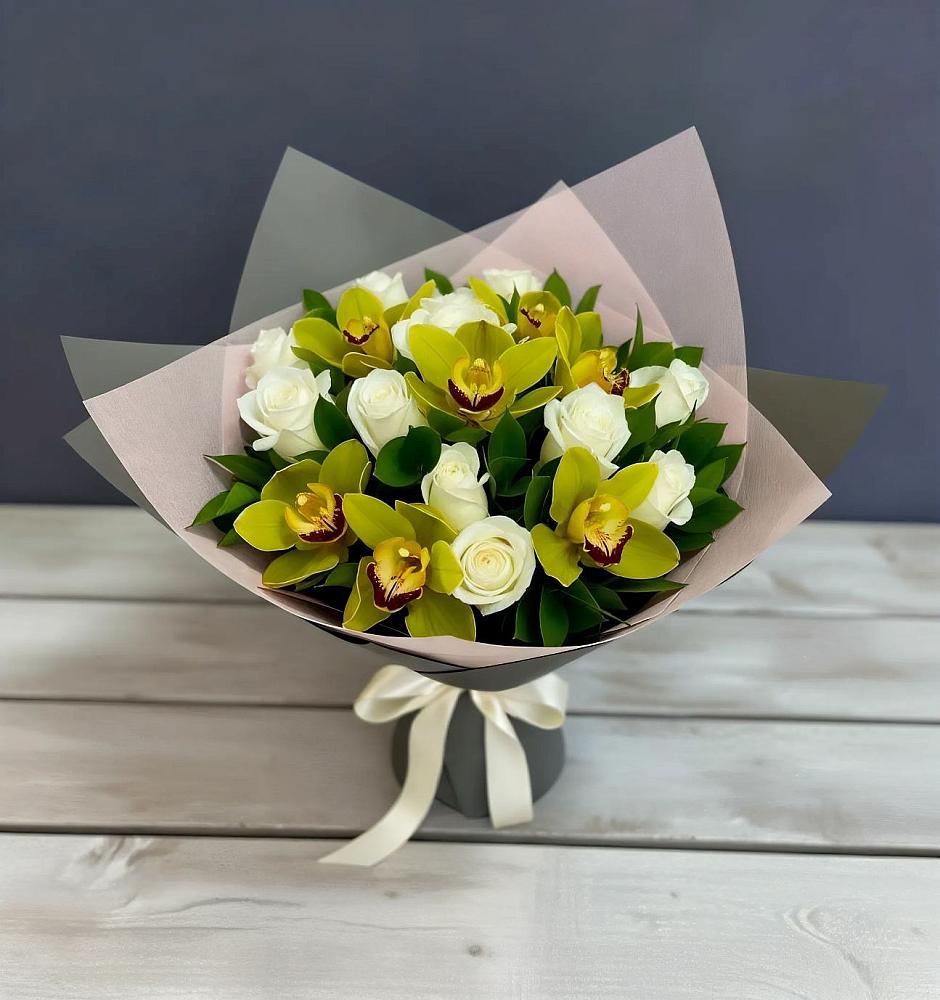 Букет цветов из: Орхидеи и Розы в Инсаре