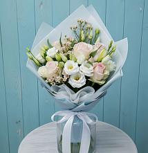 Букет цветов из:  Розы и Лизиантусы в Инсаре